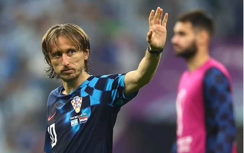 Luka Modric - Từ cậu bé tị nạn đến Quả bóng vàng thế giới Hành trình phi thường của một ngôi sao bóng đá